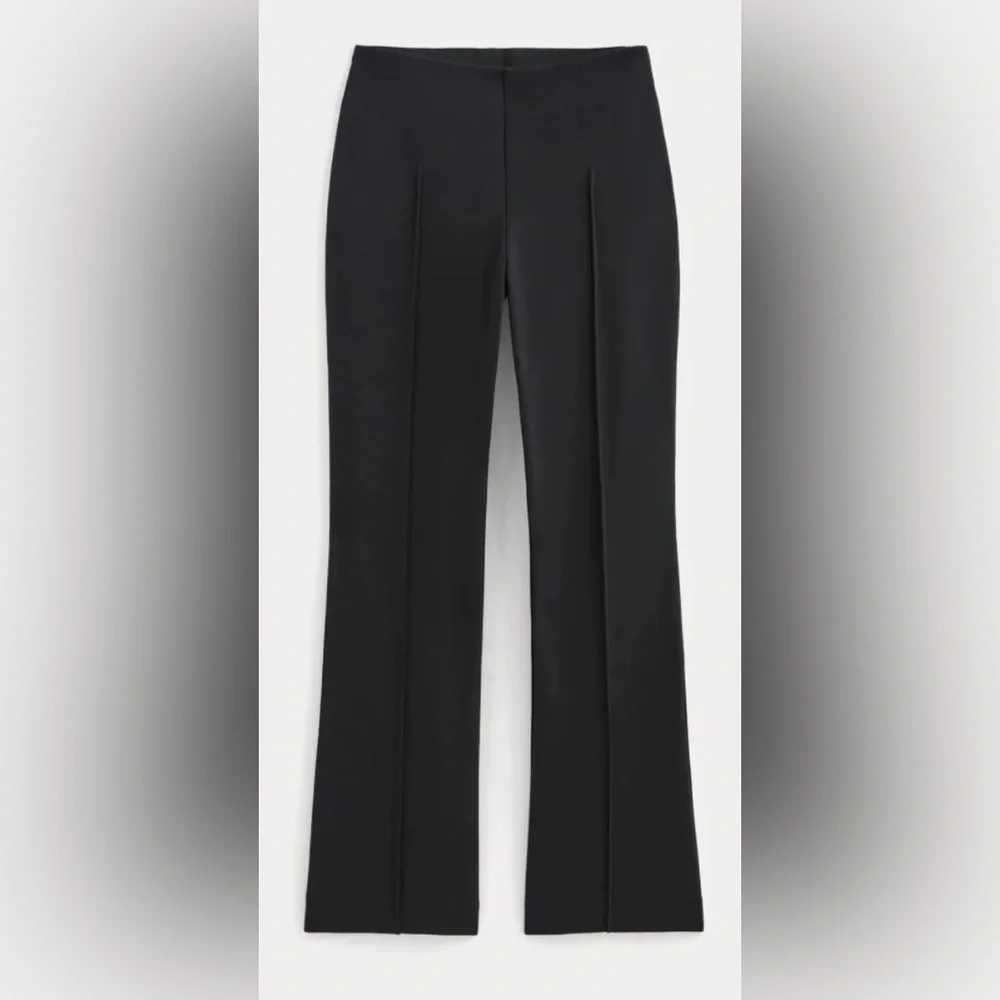 NWT Everlane The Dream Kick Flare Pant - Size M - Picture 3 of 3